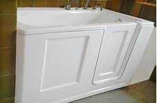 vasca a sedere vasca a sedere con porta idrosys vasca a sedere vasca a sedere con porta idrosys