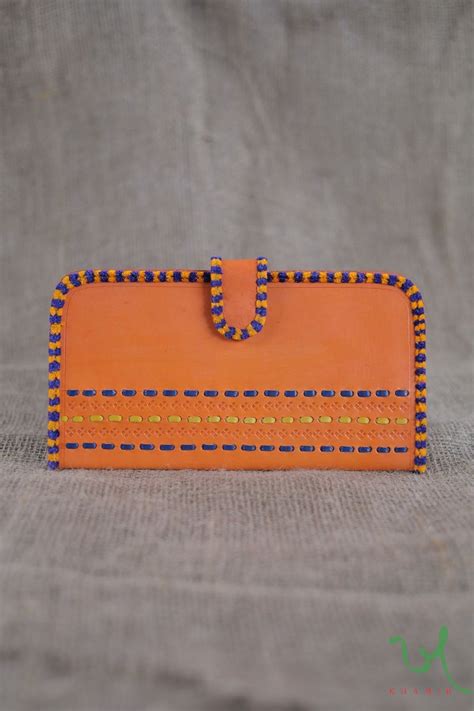 Buy Kutchi Leather Women's Purse - Khamir – khamircrafts