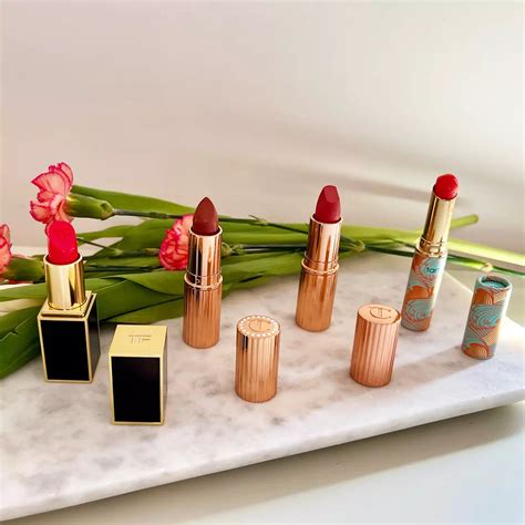 12 Best Orange Lipsticks: Pumpkin, Coral, Red-Orange, & More