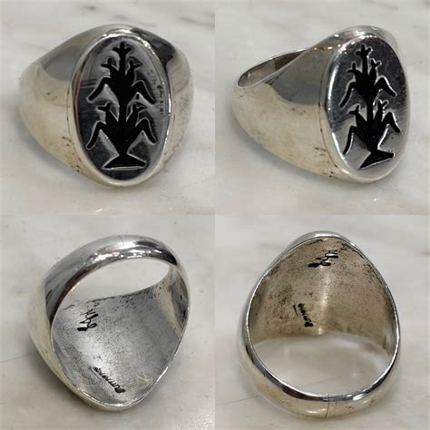 hopi silver signet ring "corn" | NOIR ONLINE