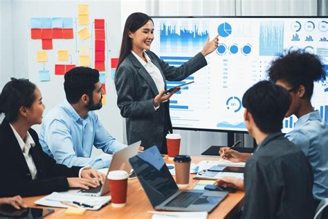 Management Consultant Salary In India 2023: A Guide For Freshers ...