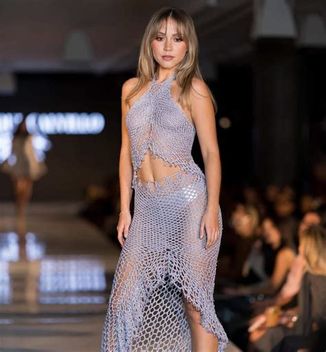 Lexi Paloma (lollyzlexi) - OnlyFans, Age, Height, Net Worth, Bio