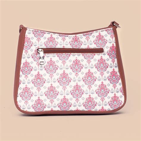 Kashmiri Tulips Boat Sling Bag – Zouk