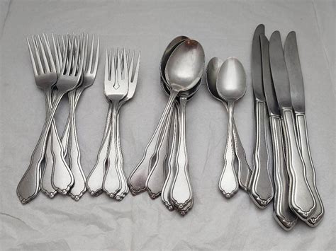 Image result for Oneida Silverware Patterns