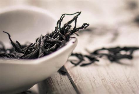 【松萝茶】松萝茶怎么泡_喝松萝茶的功效与好处及禁忌_绿茶说