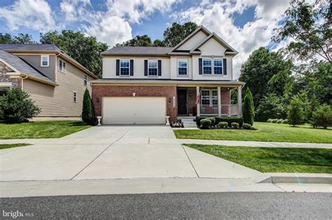 18254 Hickory Meadow Dr, Olney, MD 20832 | MLS# MDMC666176 | Redfin