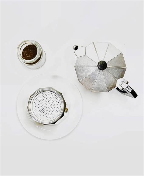 HOW TO BREW WITH MOKA POT? – Avanços Coffee Co.