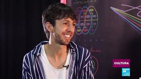 Esteman: sobre el amor, "hemos tenido una visión muy hetero-formada y ...