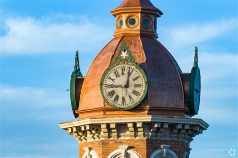 Chardon, OH City Guide | About Living in Chardon - Homes.com