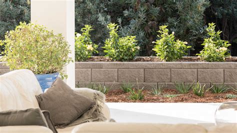 Tips & Tricks: Choosing the Right Retaining Wall for your project ...