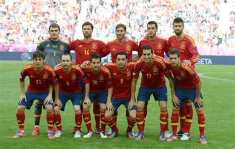 世界杯爆大冷门：西班牙队邪灵附体1比5惨败于荷兰_www.3dmgame.com