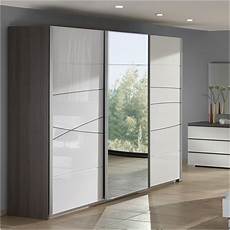 armoire de chambre blanche armoire blanche coulissante nouveau chambre a coucher avec armoire de chambre blanche armoire blanche coulissante nouveau chambre a coucher avec
