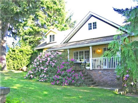 WHIFFIN SPIT LODGE BED AND BREAKFAST (Sooke, Vancouver Island) - B&B ...