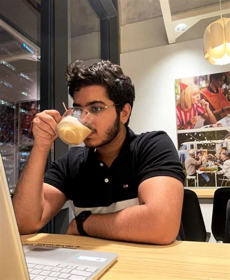 Hafeez Baig - Connect