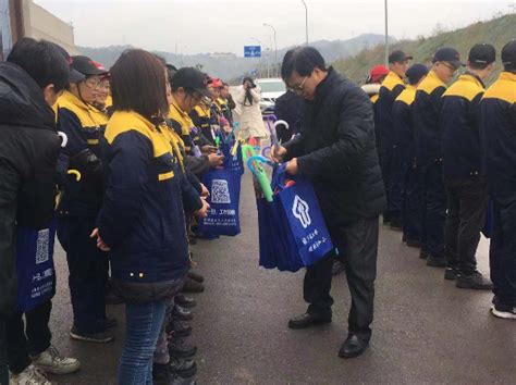 云南: 节后外出务工人员输出有序-新华网