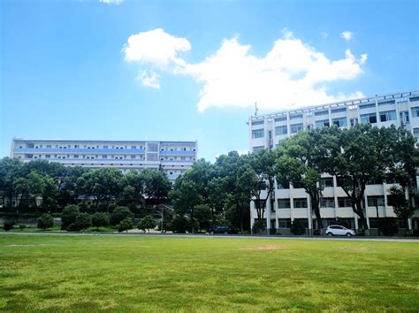 我校举办2021年湘潭高校工训教师创新创业教育及技能专题培训班-湘潭大学工程训练中心