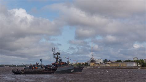 Download wallpaper ship, parade, anti-submarine, small, Onega, section ...
