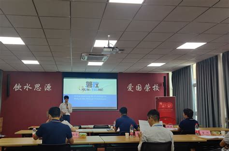 上海市学生事务中心专家组来我校指导学生资助工作_综合新闻_欢迎访问上海工商职业技术学院！