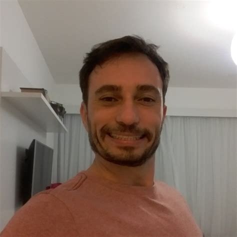 Brayan - Physics teacher - ₹1669/h