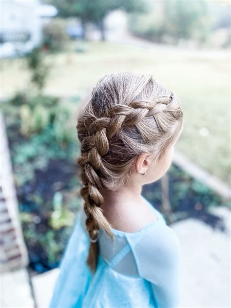 Easy Elsa Braid in 2025 | Frozen hair, Elsa frozen hair, Elsa braid