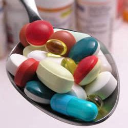 Yearly vitamin D mega dose ups risk of falls and fractures | TopNews