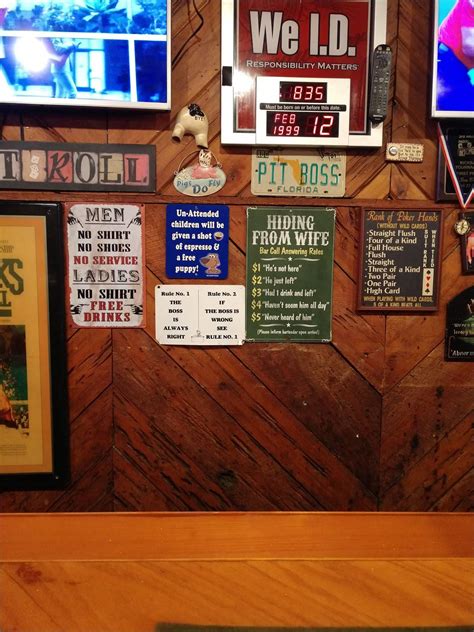 Menu at Pit Boss Bar-B-Q, New Port Richey