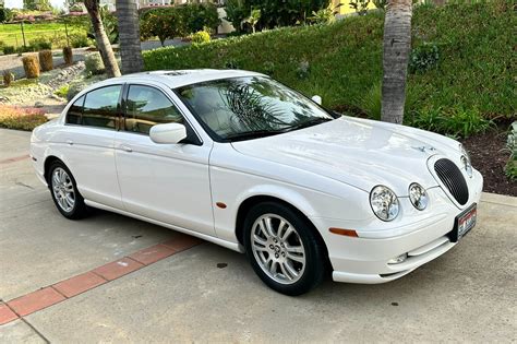 No Reserve: 32k-Mile 2002 Jaguar S-Type for sale on BaT Auctions - sold for $9,000 on February 4 ...