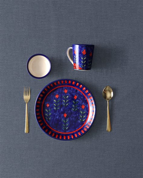 Blooming Plants Hand-painted Ceramic Dinner Plate Set of 2 – Eyaas