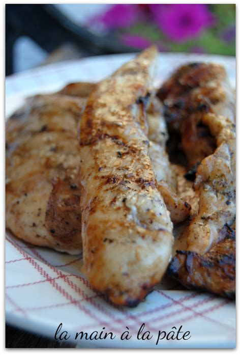 blanc poulet mariné barbecue