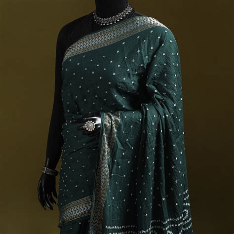 Green Kutch Tie-Dye Pure Cotton Bandhani Saree with Border