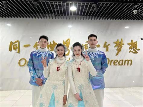 洛阳姑娘亮相北京2022年冬残奥会，成为一名又美又飒的引导员小姐姐-大河新闻