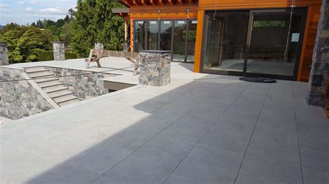 Stylish Outdoor Porcelain Tile Flooring For Modern Homes
