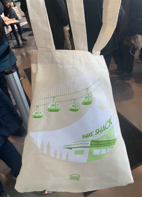 Shake Shack holds festive grand opening in Watertown – The Raider Times