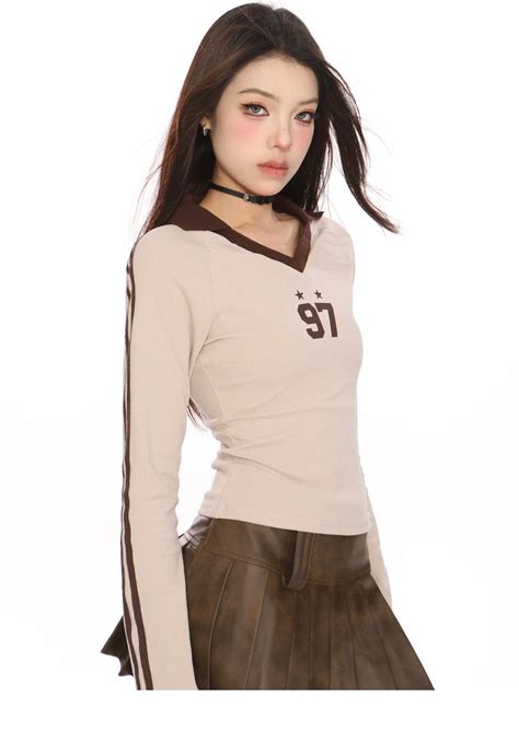 Blokecore V-neck slim fit top – Uncut-Trends