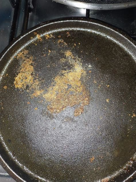 Buy The Indus Valley Pre-Seasoned Cast Iron Tawa for Dosa/Chapathi | 28 ...