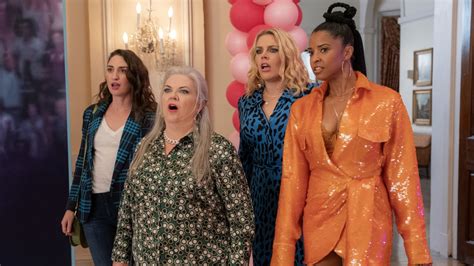 'Girls5eva' Season 3 trailer is here. What are you waiting five? - Blog