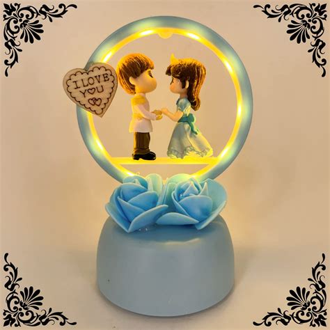 Buy ELEGANT LIFESTYLE Attractive Love Couple Statue for Home Decor ...