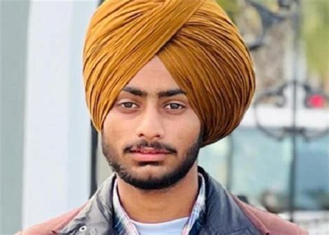 पिता की रिवाल्वर से हुई बेटे की मौत, अस्पताल में तोड़ा दम - son killed ...
