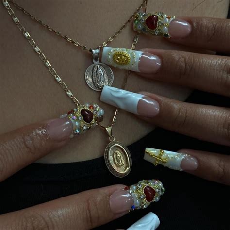 Luxury Custom Nails/free Style/ Long Nails/gold Chrome Nails/white ...