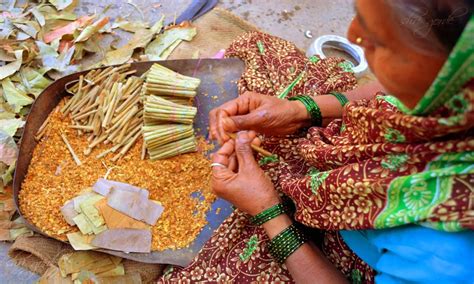 Over 4L women employed in Hyderabad's beedi making industry: Centre