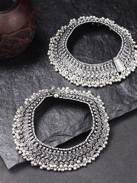 Antique Chunks - Oxidised Silver Plated Broad Anklets-Set of 2 – Priyaasi