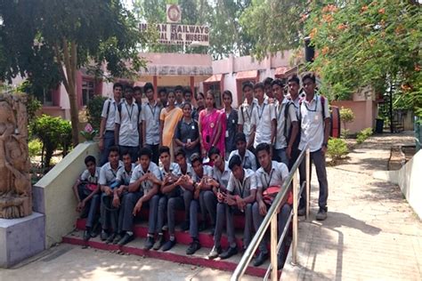 Murugappa Polytechnic College - Department - Electronics (Robotics)