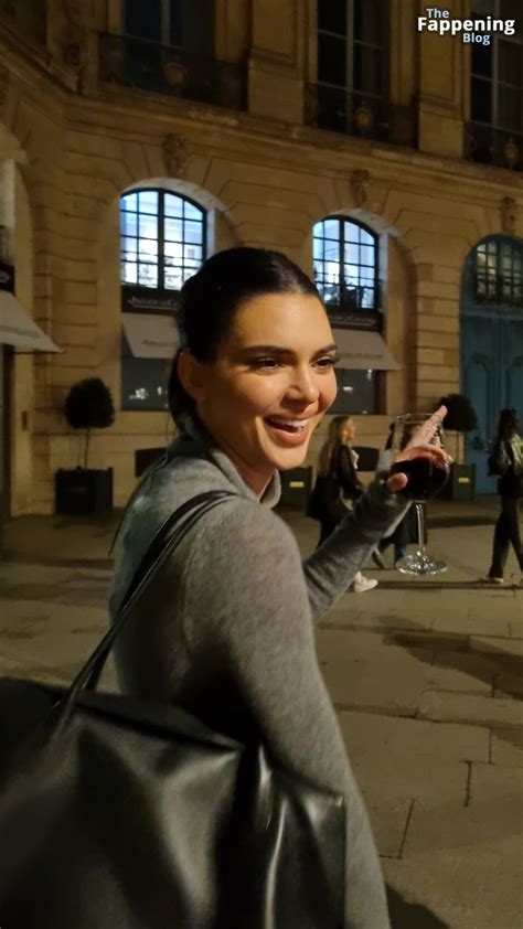 Kendall Jenner Turns the Streets of Paris Into a Catwalk (30 Photos) - OnlyFans Leaked Nudes