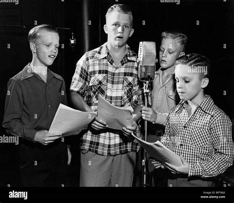 Philip Crosby's Instagram, Twitter & Facebook on IDCrawl