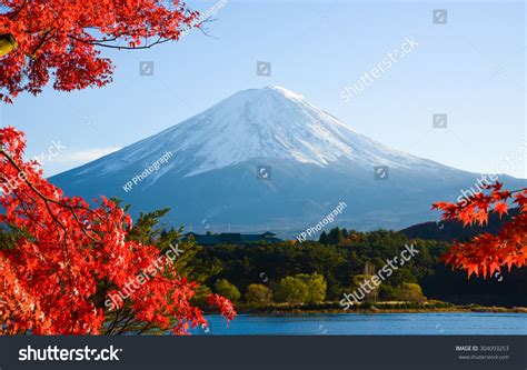 Japan Autumn: Over 520,257 Royalty-Free Licensable Stock Photos ...