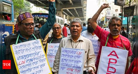 West Bengal CID books 7 CBI officers in Bogtui accused's death in ...