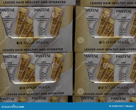 Pantene Deep Conditioning Hair Masks for Sale at a Costco Store ...