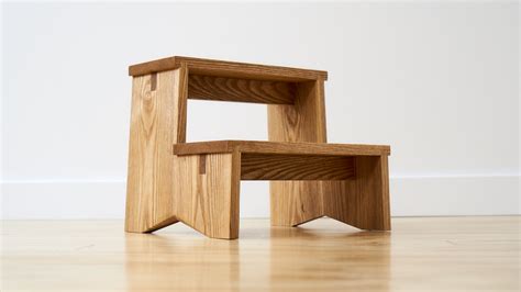 DIY Ash Wood Step Stool with Interesting Joinery
