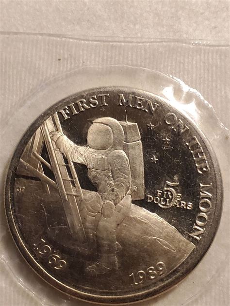 1989 Marshall Islands Five Dollar Coin - For Sale, Buy Now Online ...