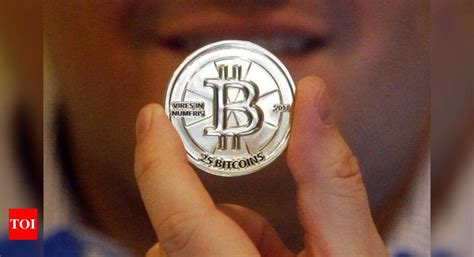 RBI Digital Currency: RBI bars banks from crypto services, plans e ...